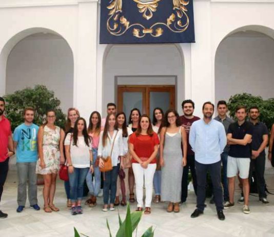 Unibecas concederá 25 becas a estudiantes universitarios y de ciclos formativos