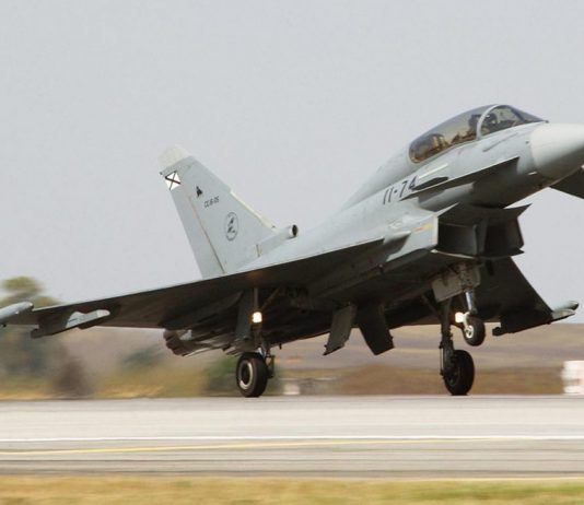 El ruido de un Eurofighter lleva a la confusión con un terremoto en Los Alcores