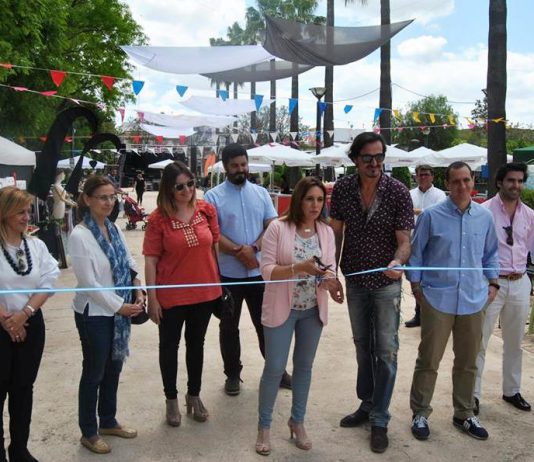 Inaugurado en el Parque de la Constitución el primer festival ‘Food Truck & Music’