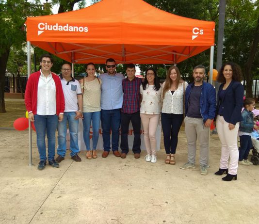 Ciudadanos reclama el cumplimiento del reglamento de participación ciudadana y la creación del sillón 18