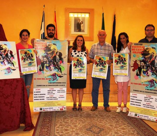 Isabel Moreno pinta el cartel del XXXVIII Festival de Cante Grande de El Viso del Alcor