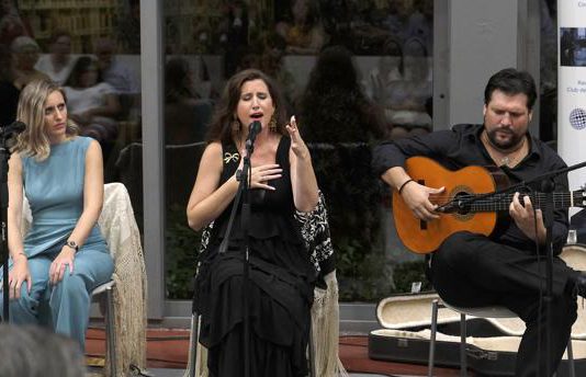 Las hermanas Jiménez actúan en un recital que une el flamenco y la enseñanza superior