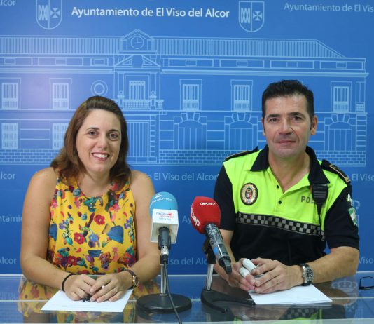 La Policía Local y la asociación A Contramarcha Salva Vidas organizan una charla sobre cómo proteger a los niños en el coche