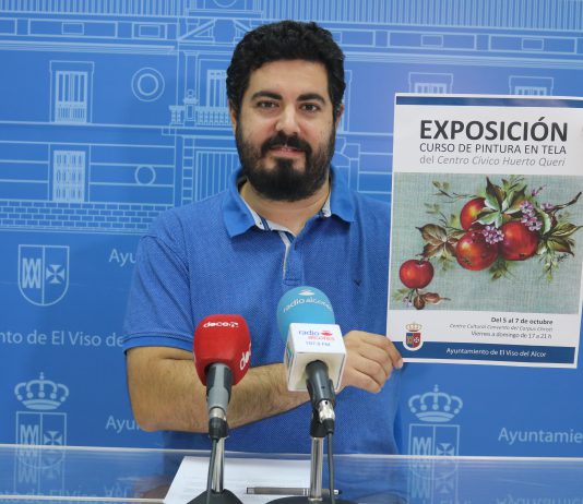 Los alumnos del curso de Pintura en Tela exponen sus trabajos en el Centro Cultural Convento del Corpus Christi