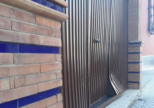 Cinco encapuchados, en su intento de robar tabaco, hieren de un disparo a un estanquero de El Viso