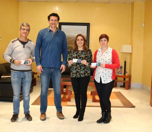 El Real Betis entrega más de cien cupones a El Viso para asistir al partido de baloncesto ante el CB Prat
