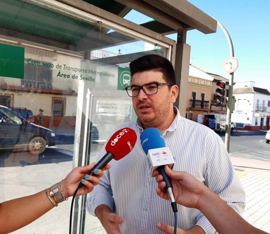 La parada de bus del Bar Jamón se traslada a La Caixa