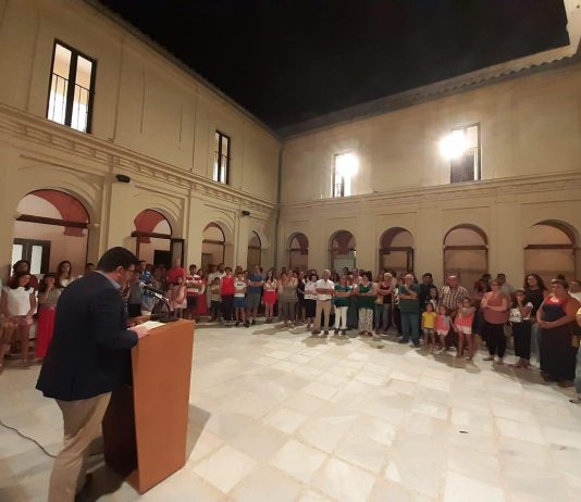 Inaugurada la exposición de los trabajos de dibujo, pintura y modelado en barro de los cursos de la Delegación de Cultura