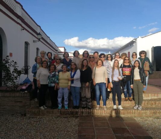 Un total de 26 visueñas participaron en el Encuentro Mujeres Rurales de Sevilla