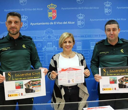 Charla dirigida a la tercera edad para saber actuar ante agresiones o hurtos