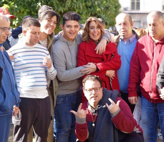 Susana Díaz se suma a la marcha en El Viso por el Día internacional de las personas con discapacidad