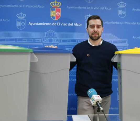 El Ayuntamiento instalará en los edificios municipales contenedores de reciclaje