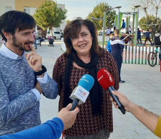 Una fiesta infantil inaugura la zona de juegos de la Plaza Europa