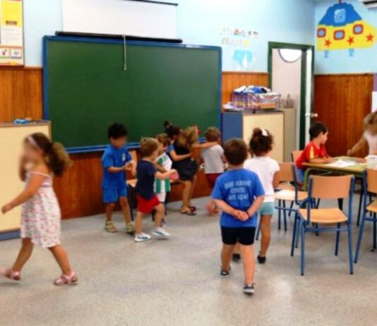 IU espera que el gobierno local ponga en marcha la Escuela de Verano