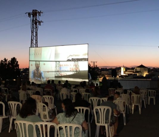La sesión de este domingo del cine de verano será en la instalación deportiva del Huerto Queri
