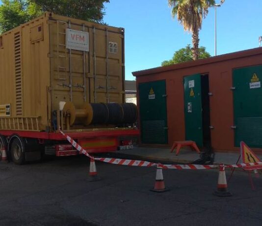 Una avería en un cable subterráneo de media tensión deja sin luz a medio millar de viviendas en El Viso
