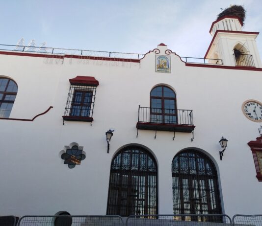 Fuente del Sol muestra su “disconformidad” por las obras en el Ayuntamiento Viejo
