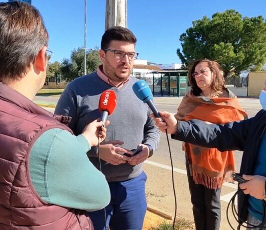 El Ayuntamiento actuará en el talud de Avenida del Trabajo y en parte del acerado del polígono