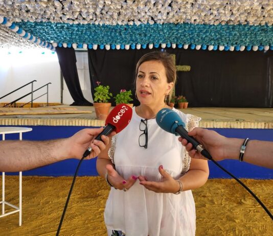Así será la programación durante las Fiestas de la Santa Cruz en la caseta municipal