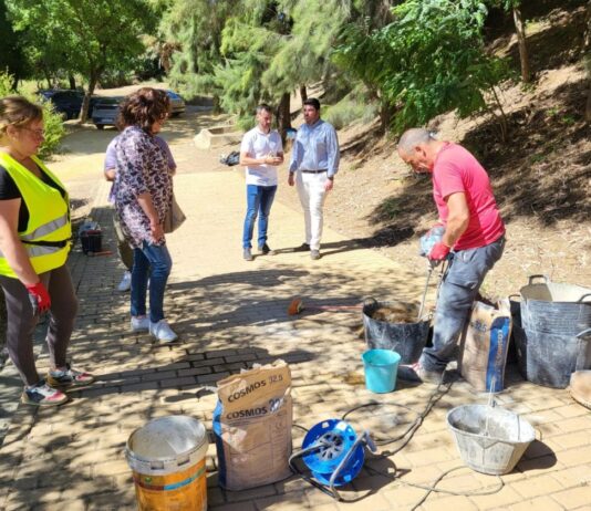 Santos se muestra «muy satisfecho» tras las primeras actuaciones en el parque de La Muela