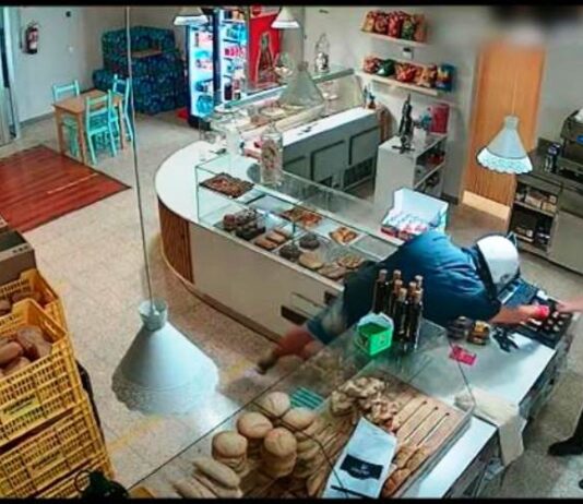 Detenido el atracador que robó a punta de cuchillo en una panadería de El Viso