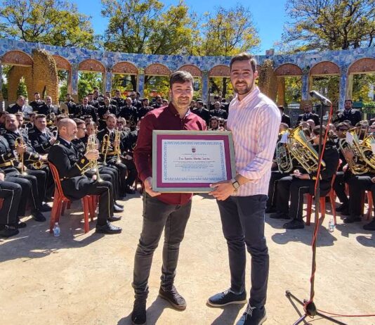 El Ayuntamiento reconoce la trayectoria de Ramón Martín