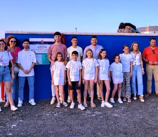 Inaugurada la pista de skate park y el rocódromo