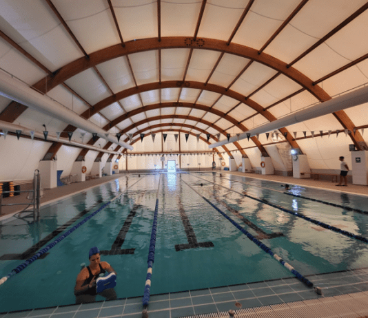 Ya se encuentra disponible la piscina de invierno para el nado libre