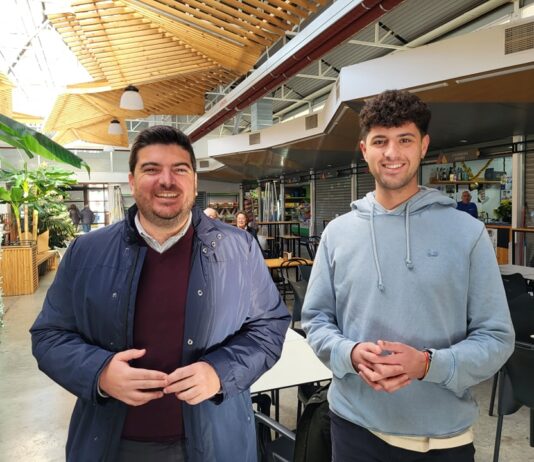 El Ayuntamiento organiza este sábado una ‘tardebuena’ juvenil en la Plaza de Abastos
