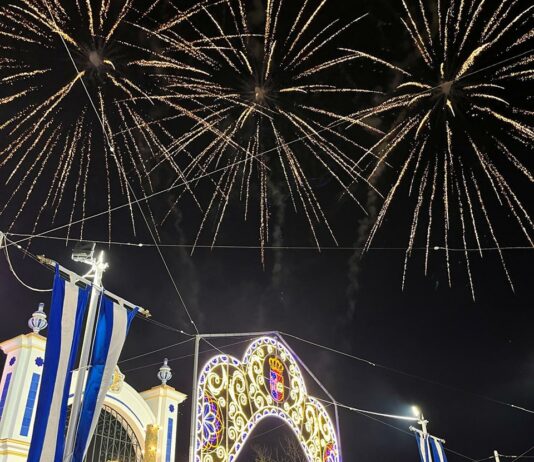 Unas Fiestas de la Santa Cruz en su línea