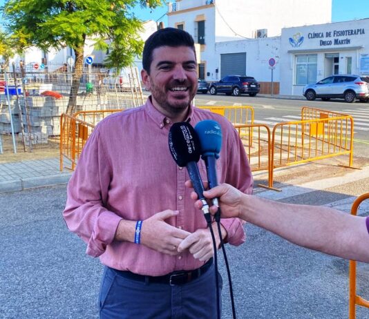 Comienza la renovación del acerado en la avenida Huerto Ponce