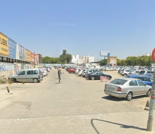 El Ayuntamiento pide una «actuación urgente» en el aparcamiento exterior del Hospital de Valme